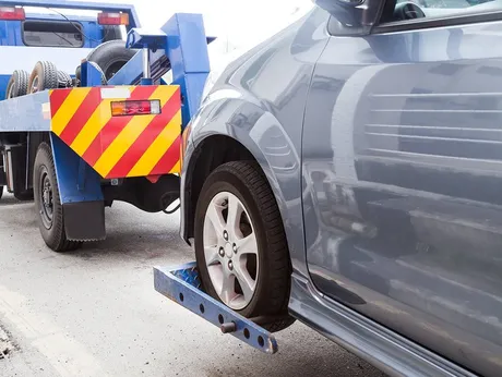 Cum să aleg servicii de tractări auto în Sibiu