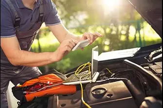 Asistență rutieră Sibiu 24/7 service rapid baterie chei alimentare